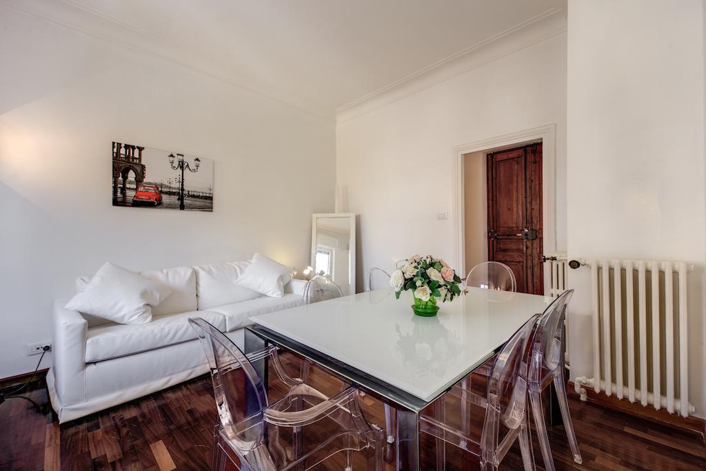 Ground Floor Trastevere Rome Room photo